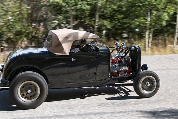 22 Frank Wallic - 1932 Ford Roadster - 3