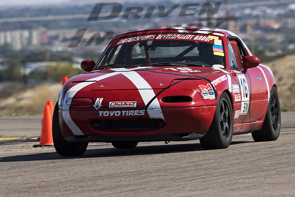 16 Thomas Penewell - 1990 Mazda Miata - 2