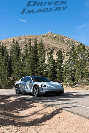 Porsche Taycan 4S - 7