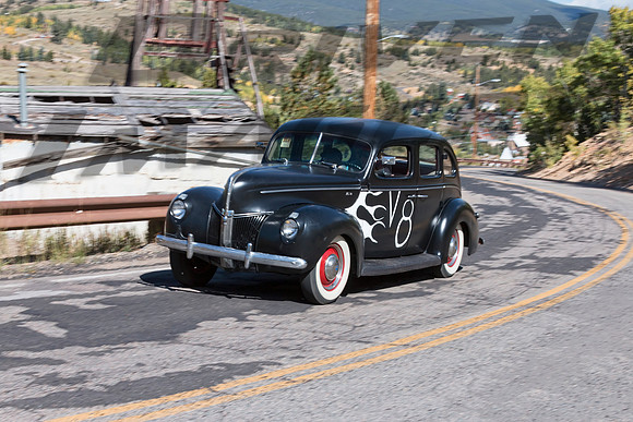 V8 - Dick Fell - 1940 Ford Sedan - 1