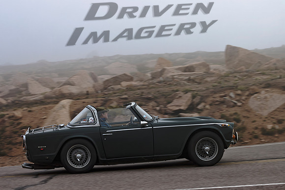Triumph TR 250 - 9