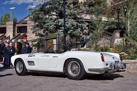 43 Scott Morris - 1959 Ferrari 250 GT LWB Spyder California - 1