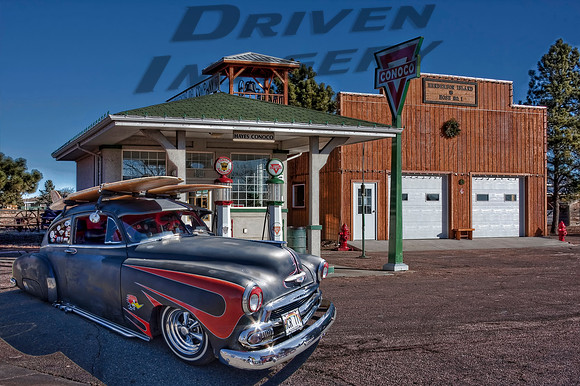 1951 Chevrolet Tudor Sedan & Hayes Conoco