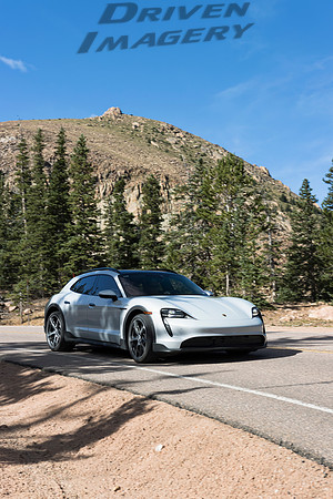 Porsche Taycan 4S - 8