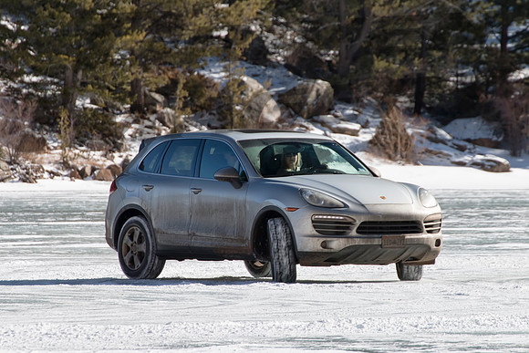 2013 Porsche Cayenne - Pioneer - 13
