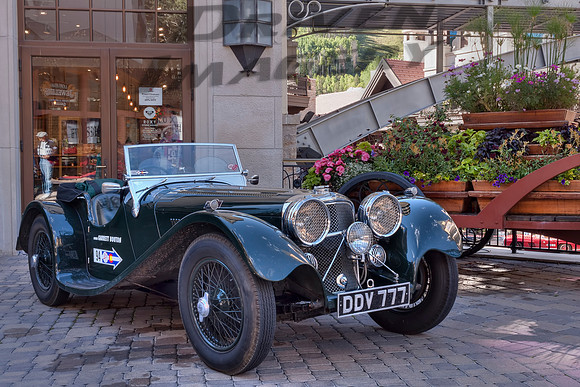 94 Garret Bouton - 1939 Jaguar SS-100 - 1