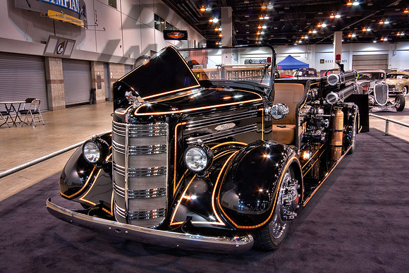 1944 Mack Fire Truck Front