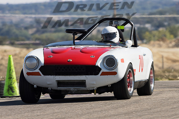 70 John Victoria - 1970 Fiat 124 Spider - 2