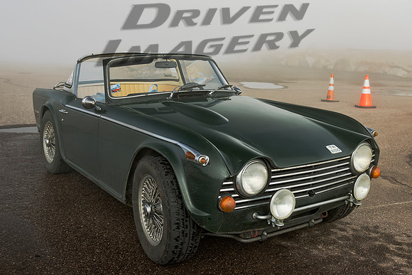 Triumph TR 250 - 14