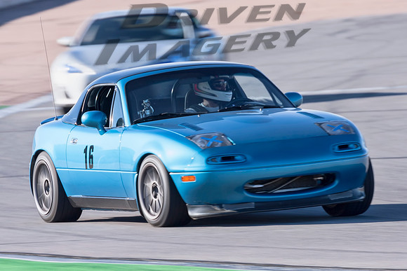 16 Tom Quaranto - 1997 Mazda Miata - 03
