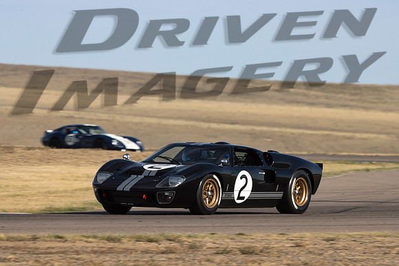2 Jim Bauer - 1966 Ford GT40 MkII Replica - 4
