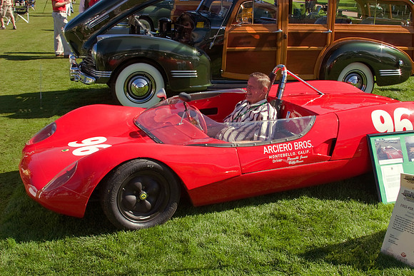 Bobby Unser inside 1962 Lotus 23 - 01