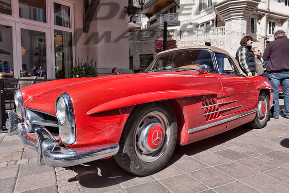 50 Barry Konier - 1961 Mercedes Benz 300SL Roadster - 1