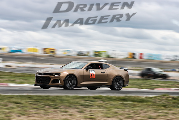 51 Erik Drake - 2017 Chevrolet Camaro ZL1 - 11
