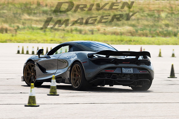McLaren 720S - 4